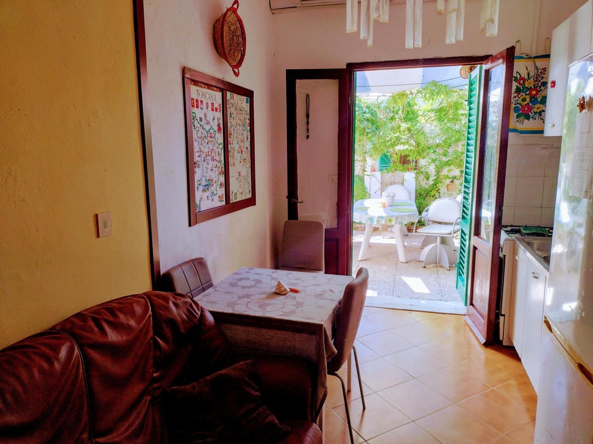 Chez L'Homme Tranquille Apartment Arena Metato Exterior photo